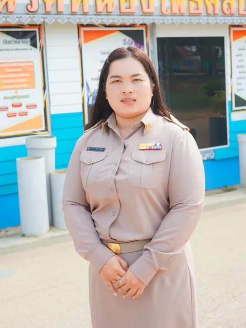 ภาพนางสาวกนกพร ทองบางหลวง